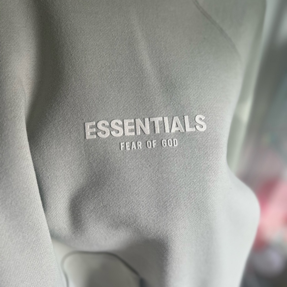 **SOLD** Essentials Men size Medium